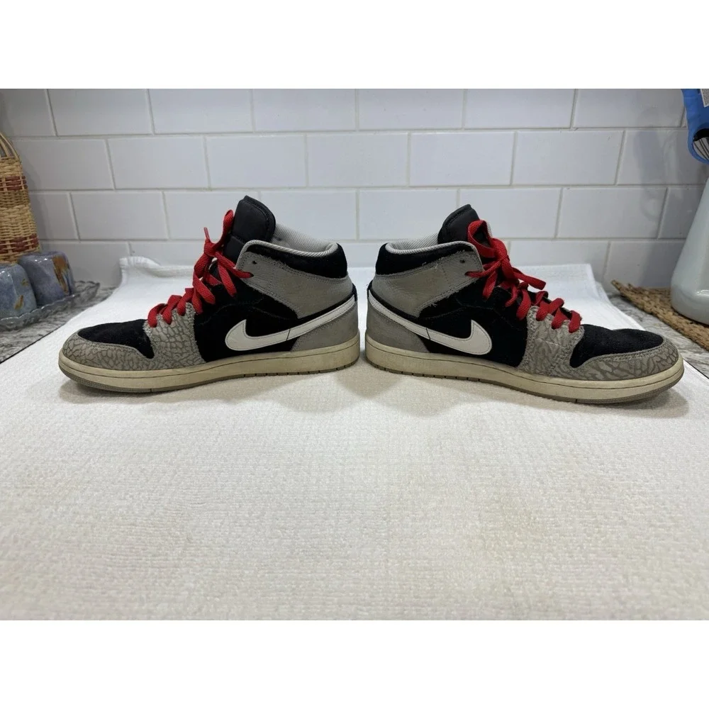 Air Jordan Retro 1 Elephant Toe SE Size  9.5 Men's